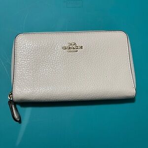 Coach White Leather Women's Wallet
